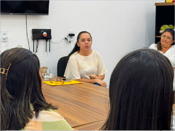 Educação que acolhe e transforma!